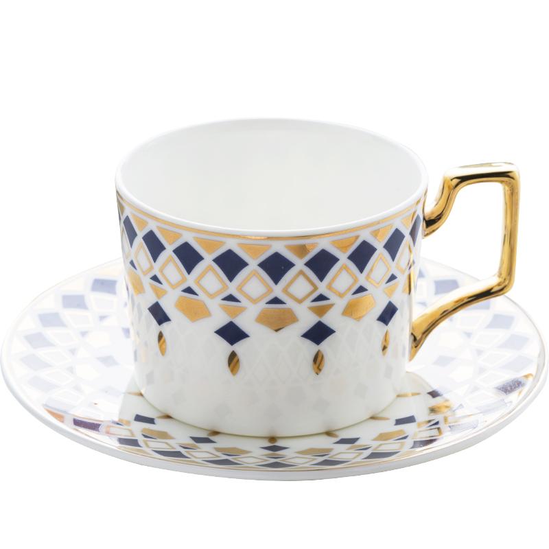 Ensemble tasse et soucoupe de luxe européen moderne, petite tasse à thé/expresso en porcelaine, pour boissons chaudes et usage quotidien à la maison (OO50BD).